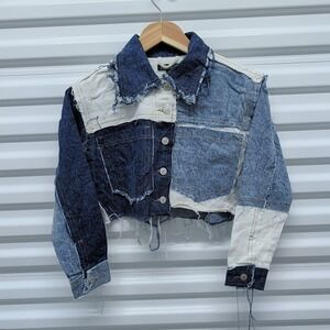Kroix Colorblock Denim Jacket Size‎ L Womens Blue White Patchwork Cropped Frayed